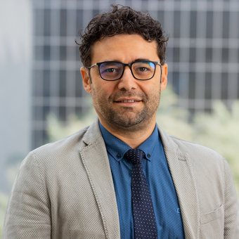 Dr. Salim Erol